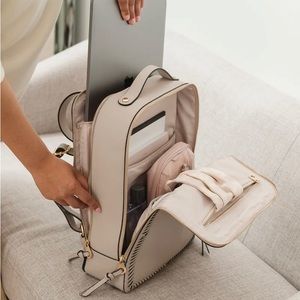 CALPAK kaya 15in laptop backpack